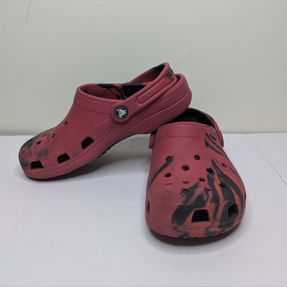 Crocs Red Black Sandal Water Shoe 3Y
